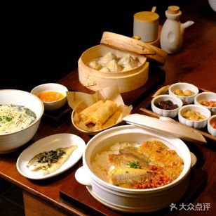 思鑫蟹黄黄鱼面馆